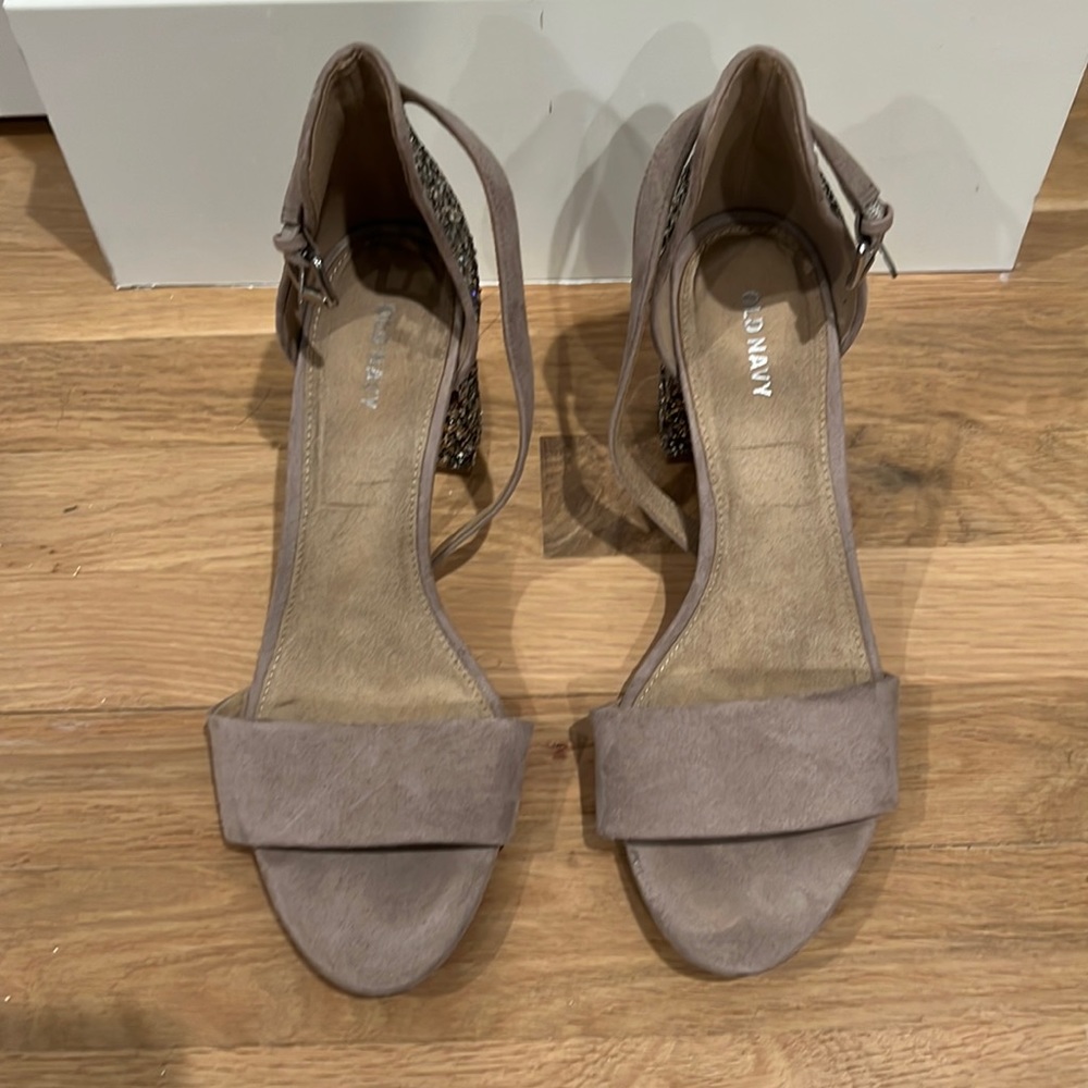 Old Navy, 10, Beige and Sparkles